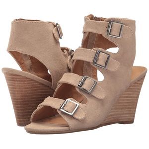 Report Wedge Sandal
